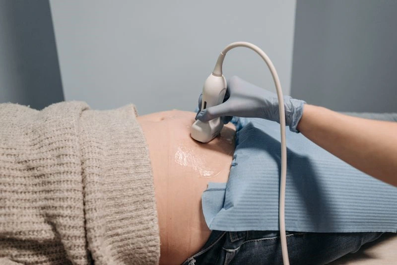 échographie pour une femme enceinte